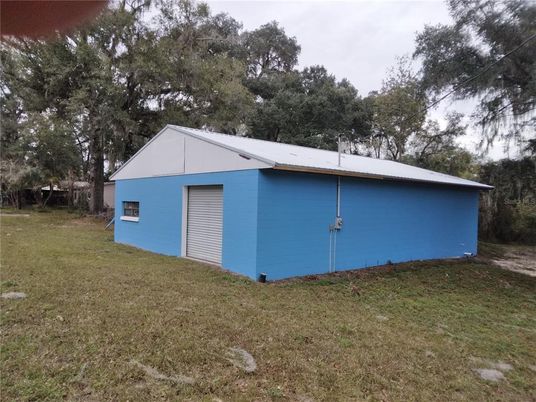 Backyard, Detached Garage, Exterior