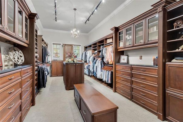 Chandelier, Interior, Walk-in Closets