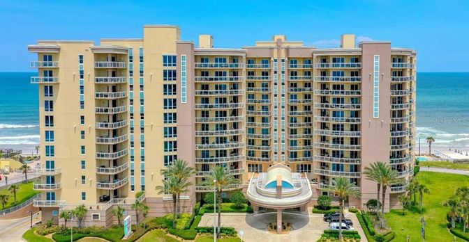 Exterior, Facade, Water, Condo Building