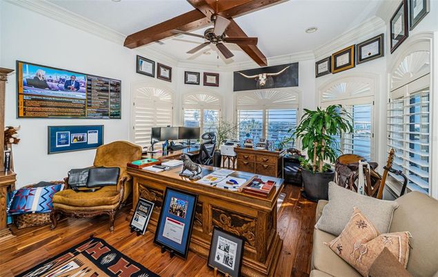 Home Office, Interior, Recessed Lighting, Wooden Beams, Wood Texture Flooring