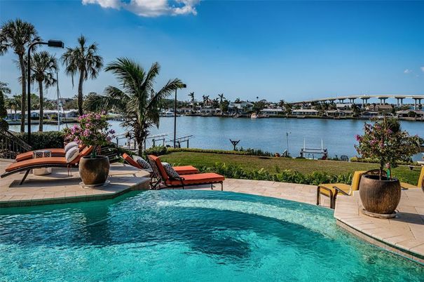 Exterior, Lake, Pool