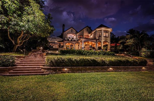 Backyard, Exterior, Facade, Queen Anne Victorian