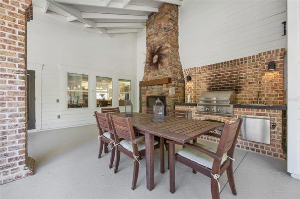 Exterior, Fireplace