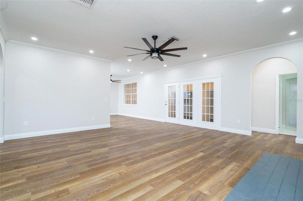 Empty room, Interior, Recessed Lighting, Wood Texture Flooring