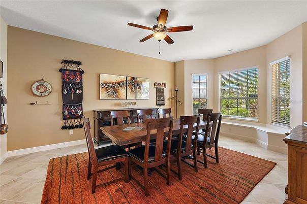 Dining room, Interior