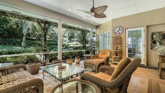 Interior, Living room, Recessed Lighting, Sun Room