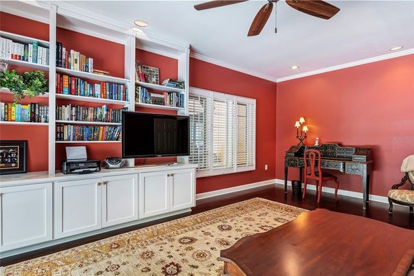 Home Office, Interior, Recessed Lighting, Wood Texture Flooring