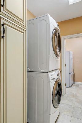 Interior, Utility Closets, Washer