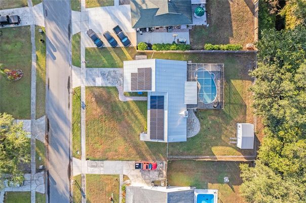 Exterior, Drone