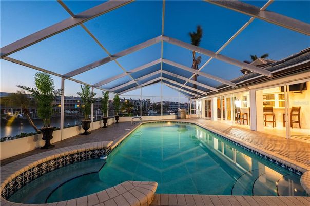 Glass Ceilings, Interior, Pool, Sun Room, Water