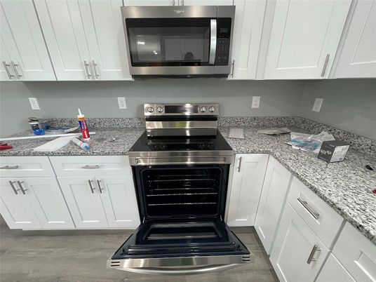Interior, Kitchen, Stainless Steel Appliances