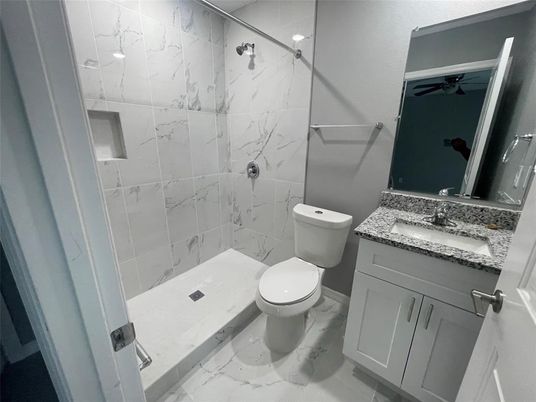 Bathroom, Interior, Marble, Marble Walls