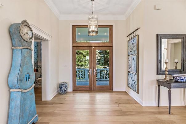 Interior, Pendant Lights, Wood Texture Flooring