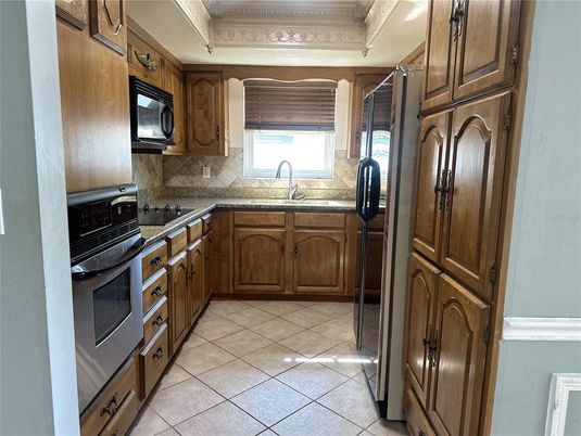 Interior, Kitchen