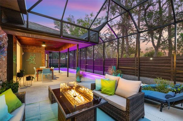 Glass Ceilings, Interior, Sun Room
