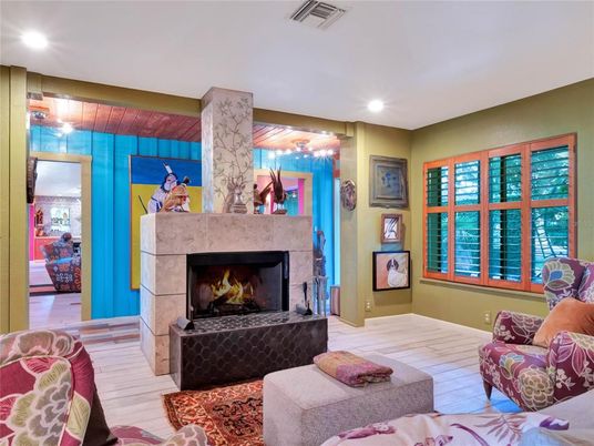 Fireplace, Interior, Recessed Lighting