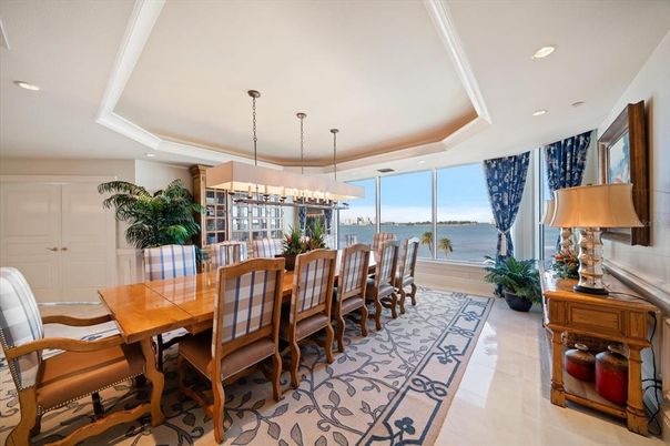 Chandelier, Dining room, Interior, Pendant Lights, Recessed Lighting, Water