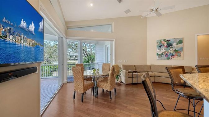 Dining room, Interior, Living room, Recessed Lighting, Wood Texture Flooring
