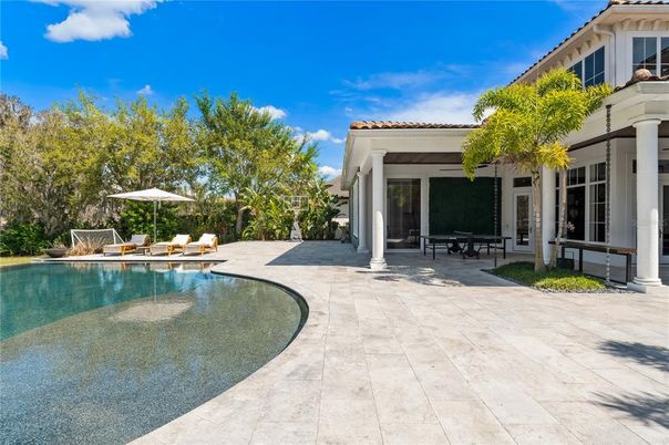 Exterior, Pool