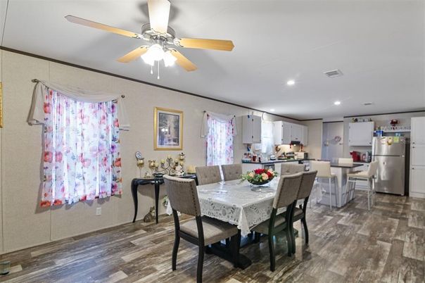 Dining room, Interior, Kitchen, Recessed Lighting, Wood Texture Flooring