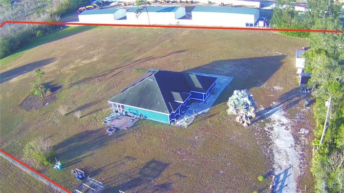 Exterior, Drone