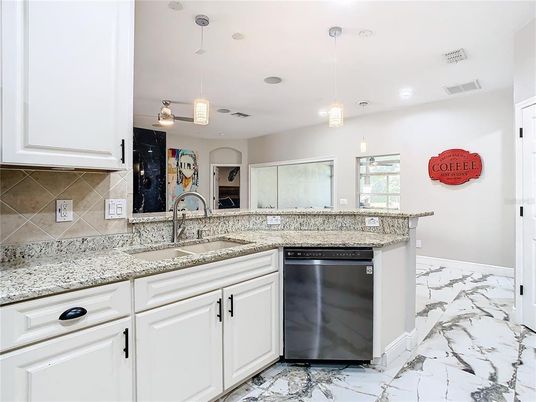 Interior, Kitchen, Marble, Pendant Lights, Recessed Lighting