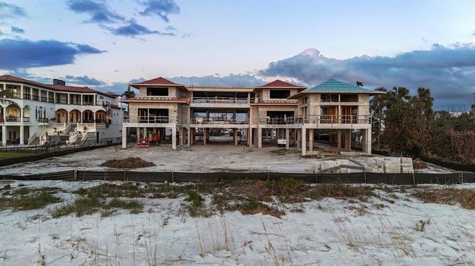 Backyard, Exterior, Facade, Condo Building