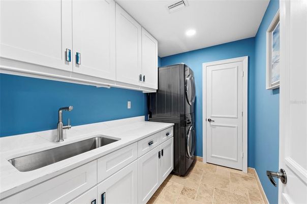 Interior, Recessed Lighting, Washer