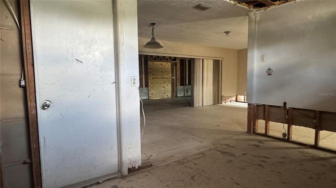 Empty room, Interior, Stone Walls