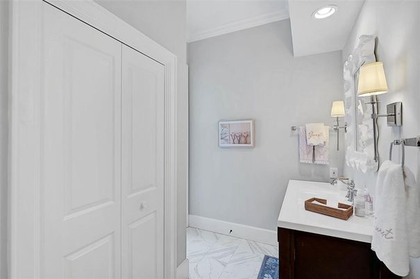 Bathroom, Interior, Marble, Recessed Lighting