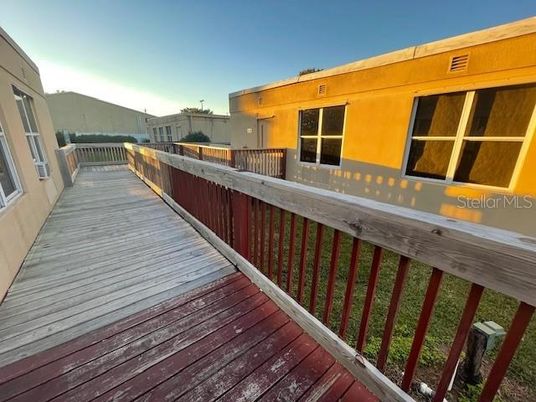 Exterior, Wood Texture Flooring