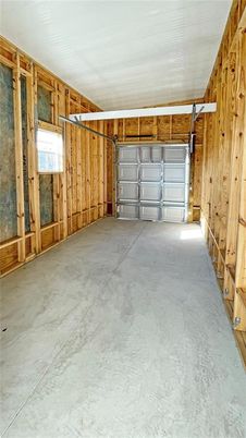 Garage, Interior, Wooden Walls