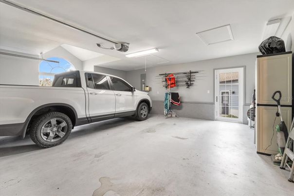 Garage, Interior