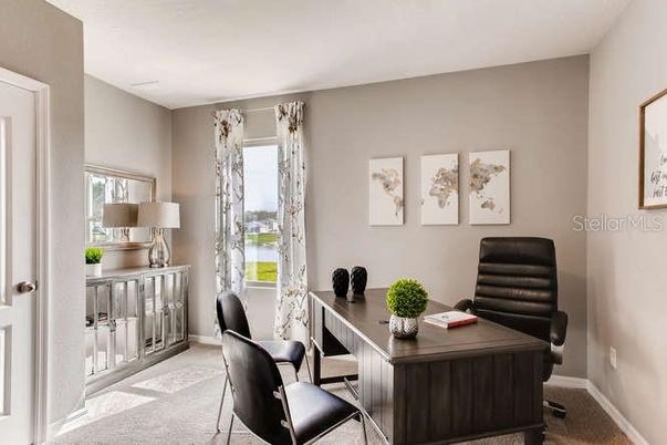Home Office, Interior