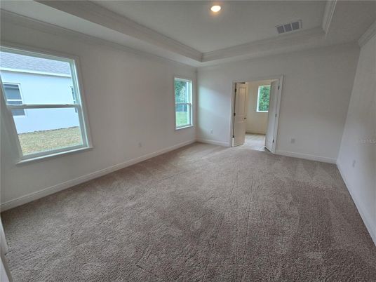 Empty room, Interior, Recessed Lighting