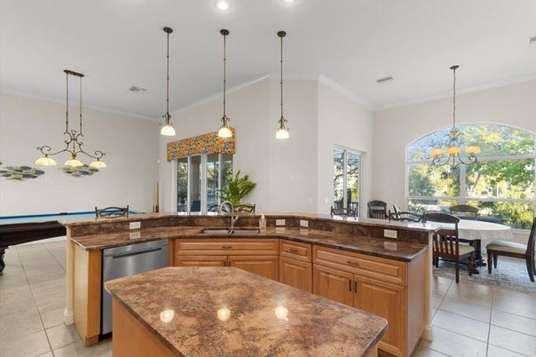 Dining room, Interior, Kitchen, Pendant Lights, Recessed Lighting