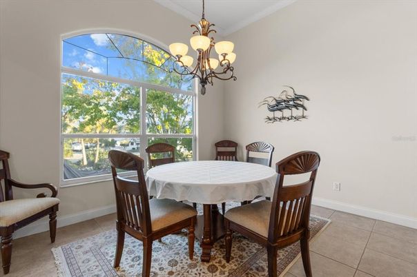 Chandelier, Dining room, Interior
