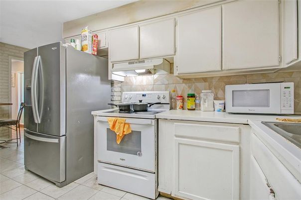 Interior, Kitchen