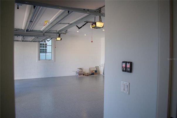 Garage, Interior