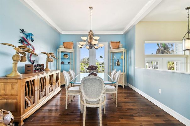 Chandelier, Dining room, Interior, Pendant Lights, Wood Texture Flooring