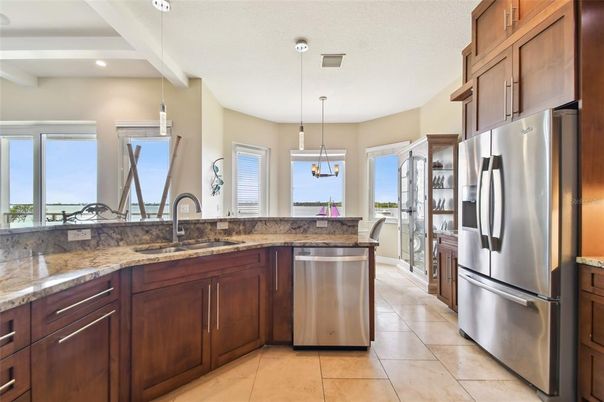 Interior, Kitchen, Pendant Lights, Recessed Lighting, Stainless Steel Appliances