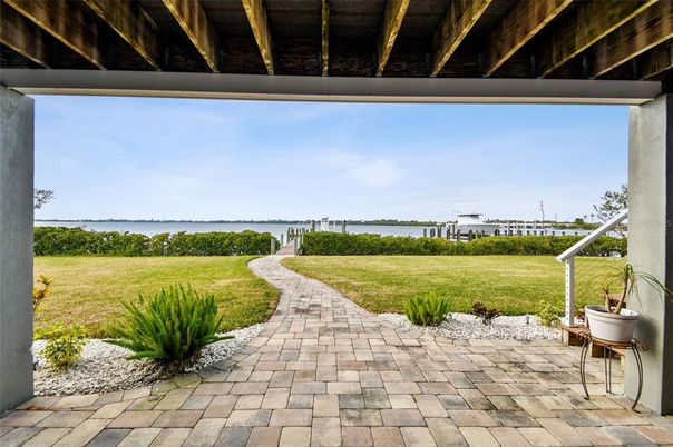 Backyard, Exterior, Water
