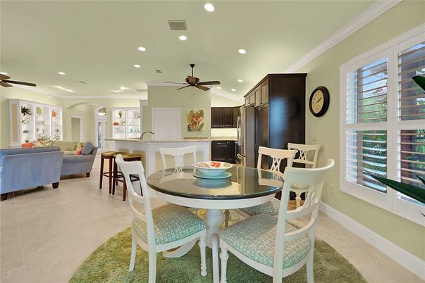 Dining room, Interior, Kitchen, Living room, Recessed Lighting
