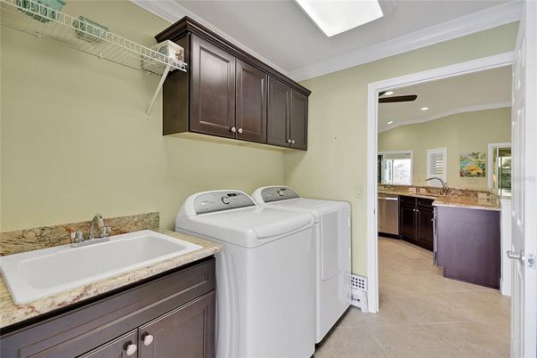Interior, Recessed Lighting, Washer
