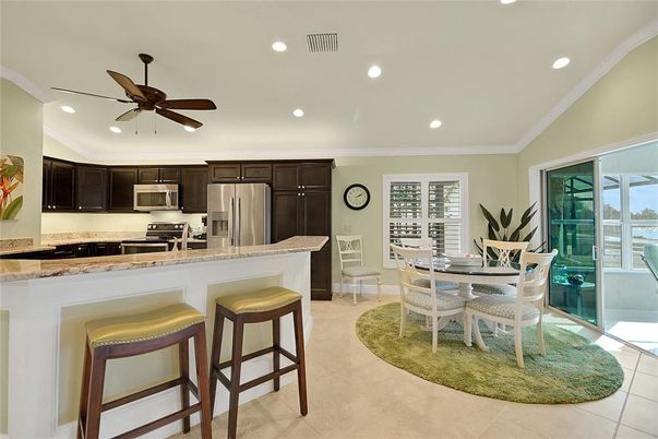Dining room, Interior, Kitchen, Recessed Lighting, Stainless Steel Appliances
