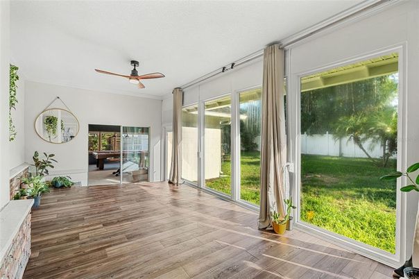 Interior, Sun Room, Wood Texture Flooring