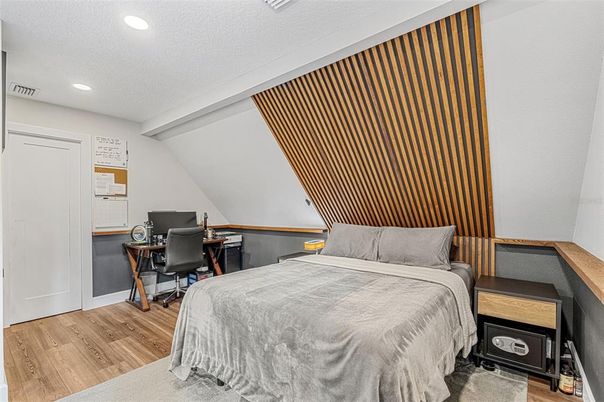 Bedroom, Home Office, Interior, Recessed Lighting, Wood Texture Flooring