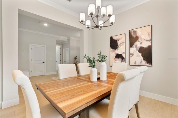 Chandelier, Dining room, Interior, Recessed Lighting, Wood Texture Flooring