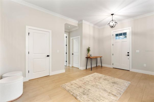 Interior, Pendant Lights, Wood Texture Flooring