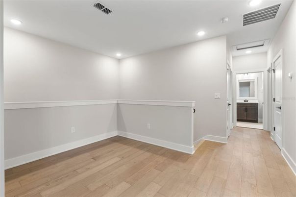 Empty room, Interior, Recessed Lighting, Wood Texture Flooring